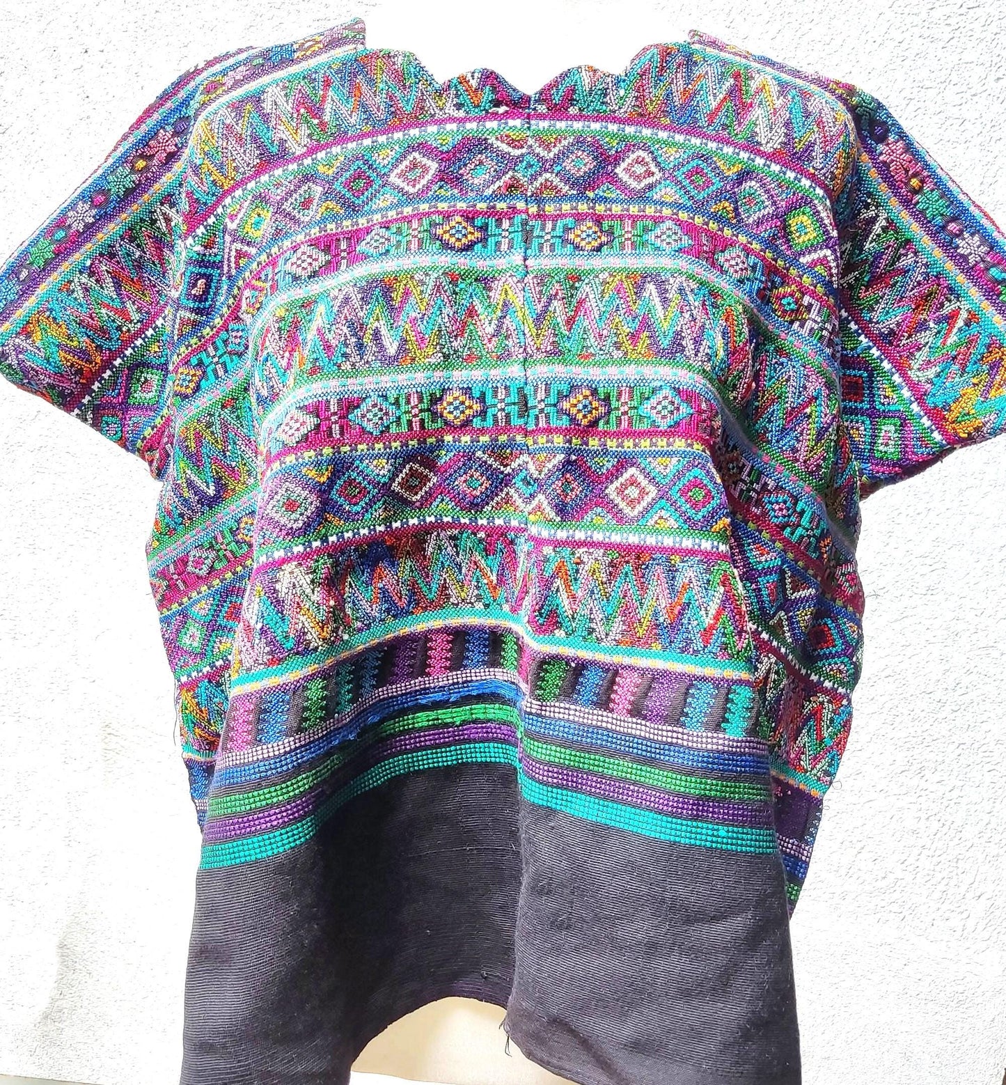 Cotton Unique Black Handmade WEAVED -San MARTIN JILOTEPEQUE- Huipil