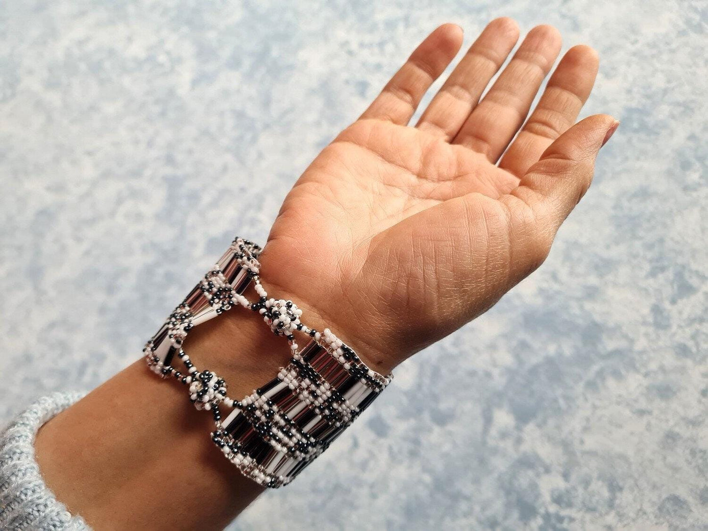 Wide Hand Beaded BRACELET -Gray and White- ATITLAN