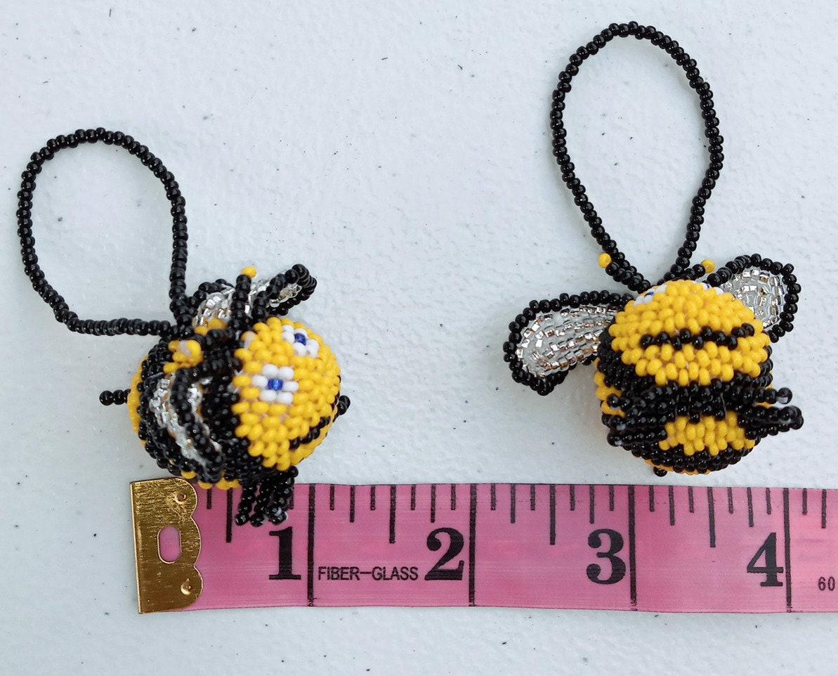 BEADED BEE Hanging ORNAMENT Gift For Insect Lovers - Czech Glass Seed Beads And Nylon Thread