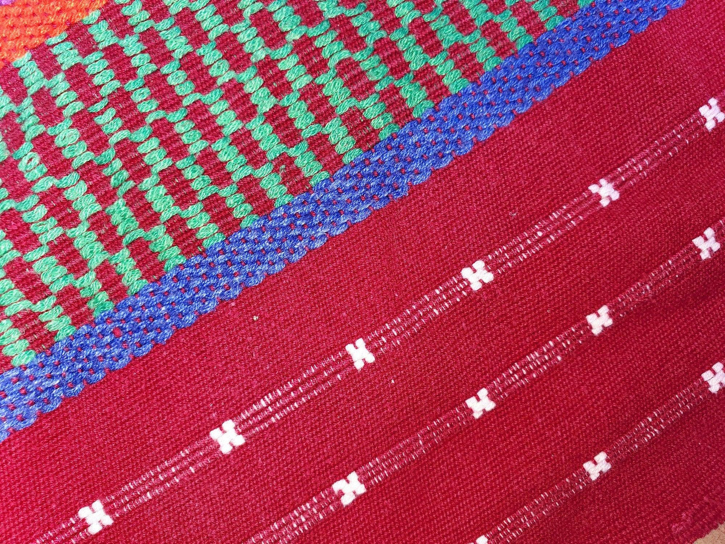 NEW! unique Guatemala handmade weaved cotton runner -Huipil from San Antonio Aguas Calientes-