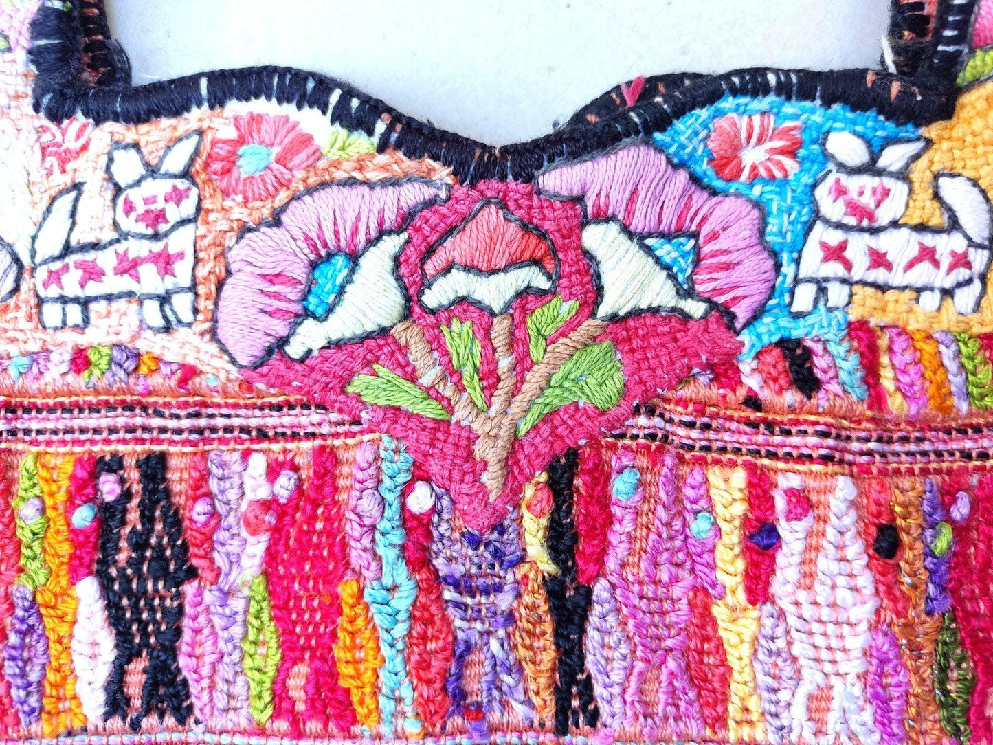 Vintage San Juan Cotzal Huipil Embroidery BIRDS Cotton TAPESTRY And BLOUSE - Home Wall Decor Geometric Wall Hanging Blouse