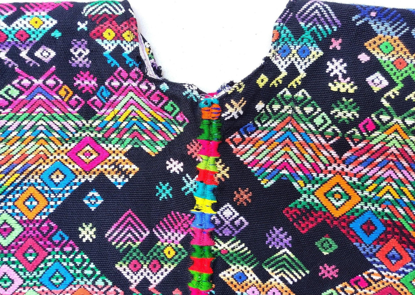 Vintage Nahuala Huipil Weaved GEOMETRIC Cotton TAPESTRY And BLOUSE - Home Wall Decor Wall Hanging Blouse -