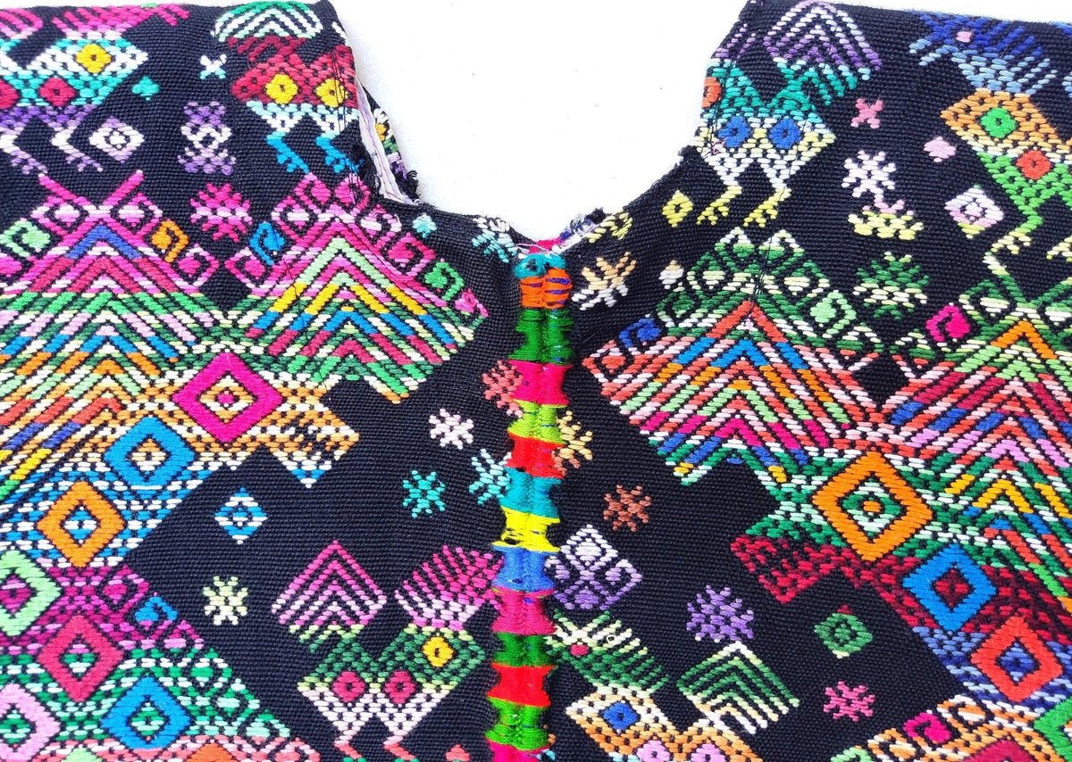 Vintage Nahuala Huipil Weaved GEOMETRIC Cotton TAPESTRY And BLOUSE - Home Wall Decor Wall Hanging Blouse -