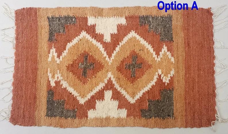 Handwoven WOOL RUG made in MOMOSTENANGO Guatemala / Geometric pattern