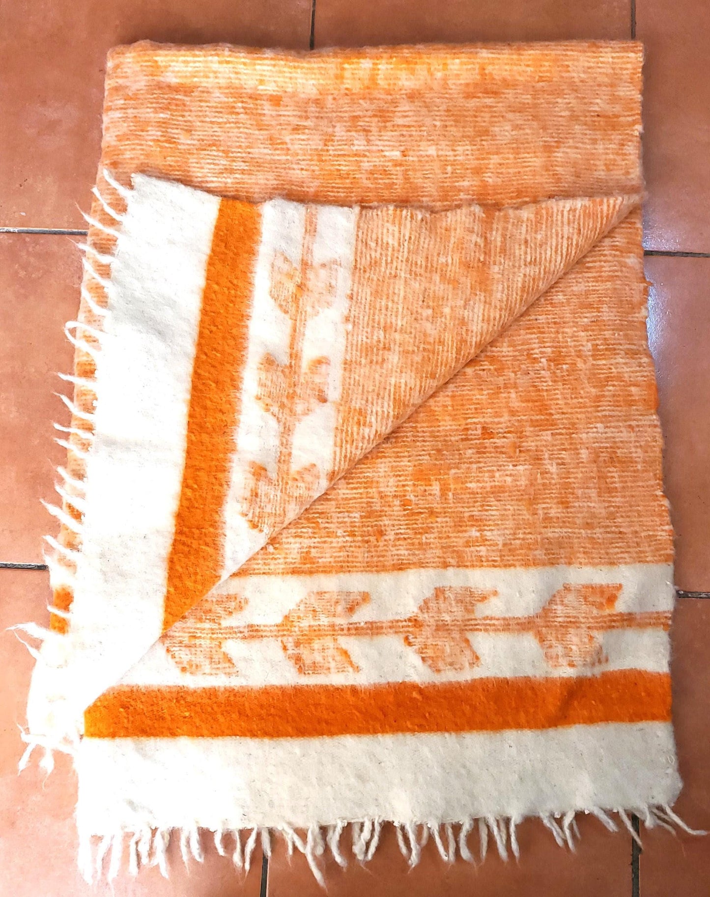 Guatemalan WOOL Woven Blanket Made in MOMOSTENANGO - Poncho