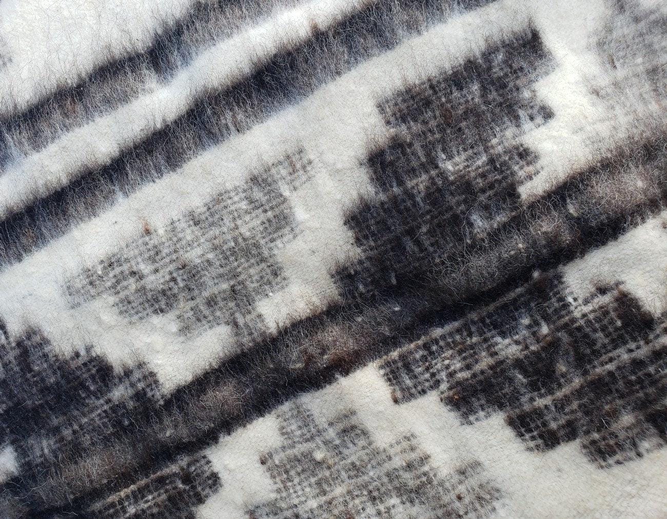 Organic PONCHO Wool GUATEMALAN BLANKET For Winter Season With Gift Wrapping Available - Traditional Blanket Made In Momostenango