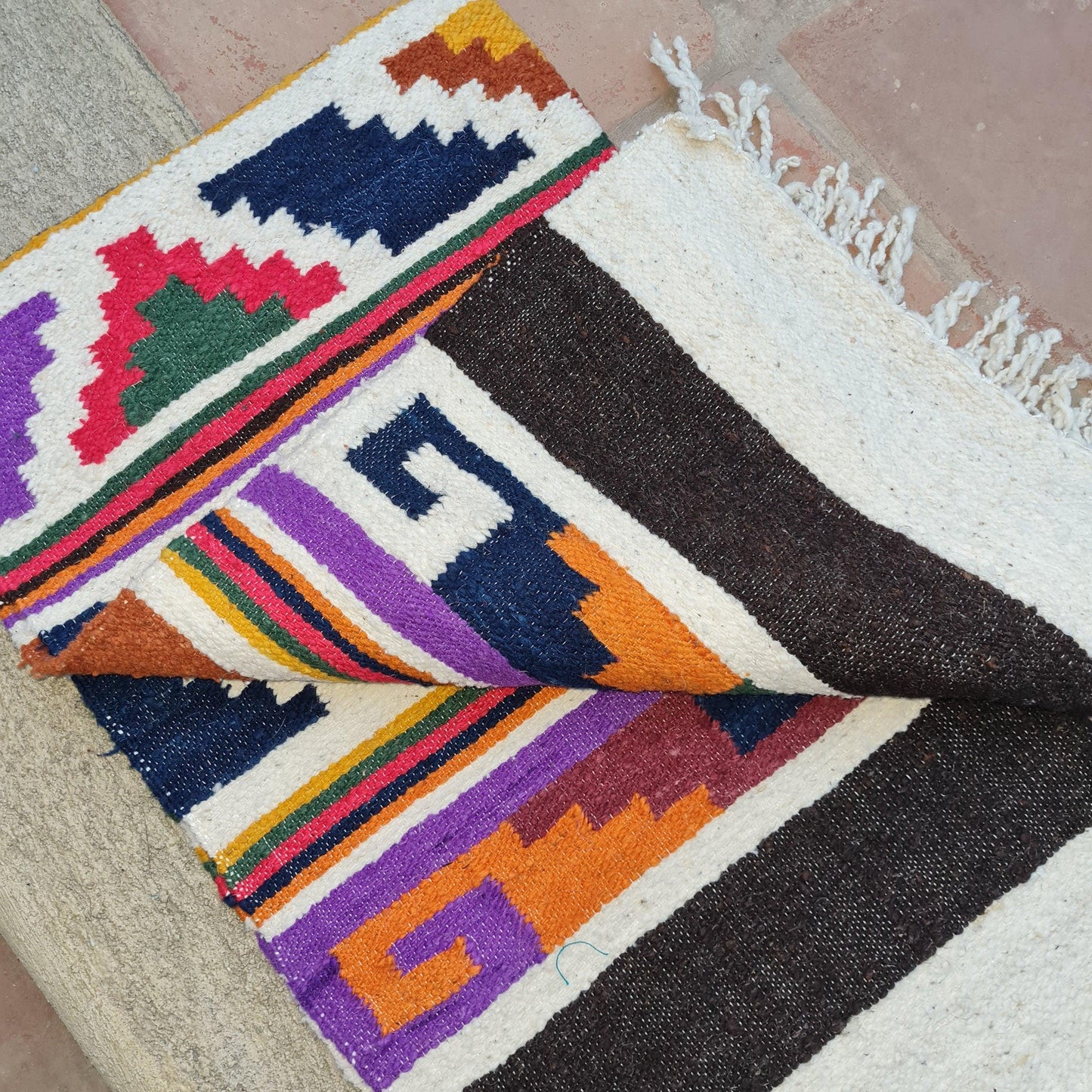 Traditional GUATEMALA HANDWOWEN RUG Made In Momostenango – Aesthetic Design 100% Wool, Cotton Warp Rug