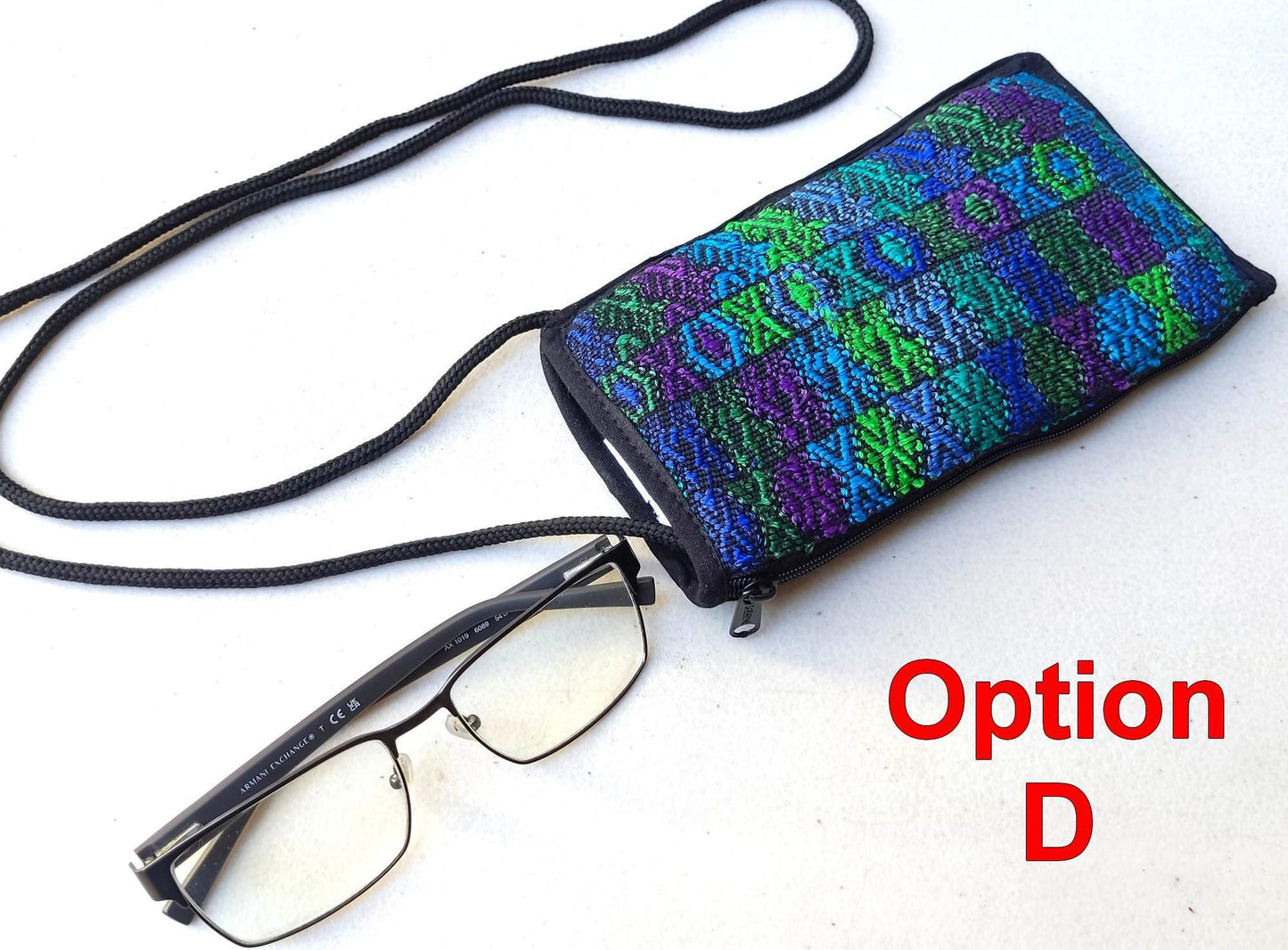 Guatemalan Upcycled hUIPIL CASE for SUNGLASSES purse
