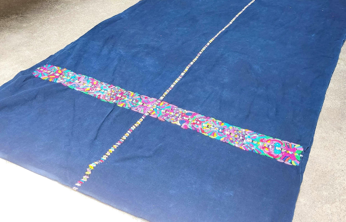 GUATEMALAN XENACOJ Denim Cotton Corte FABRIC Per Yard - Vintage Embroidered Hand Woven Fabric