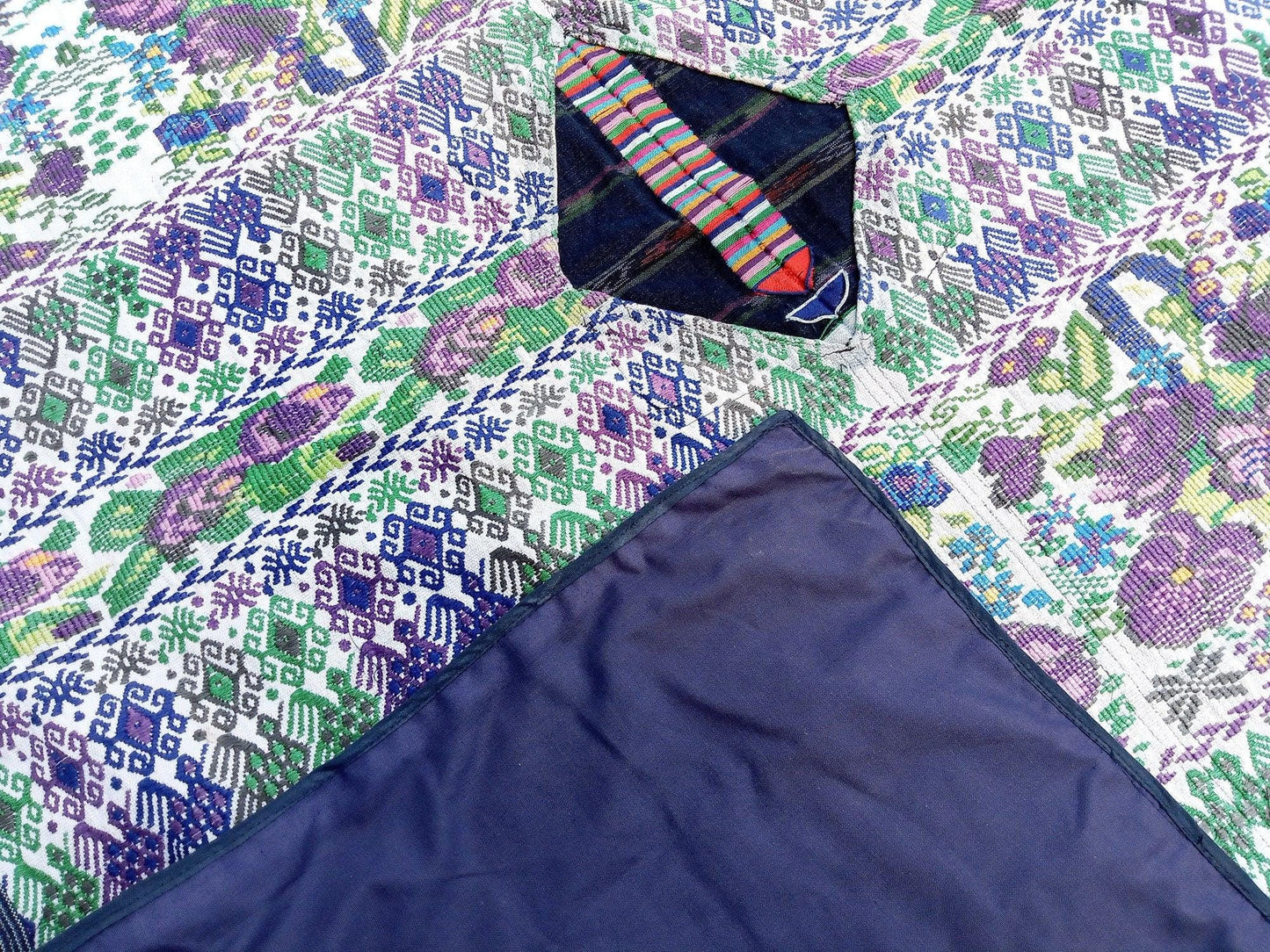 Guatemalan multicolor Patchwork Quilt -Blue birds embroidery- huipil throw