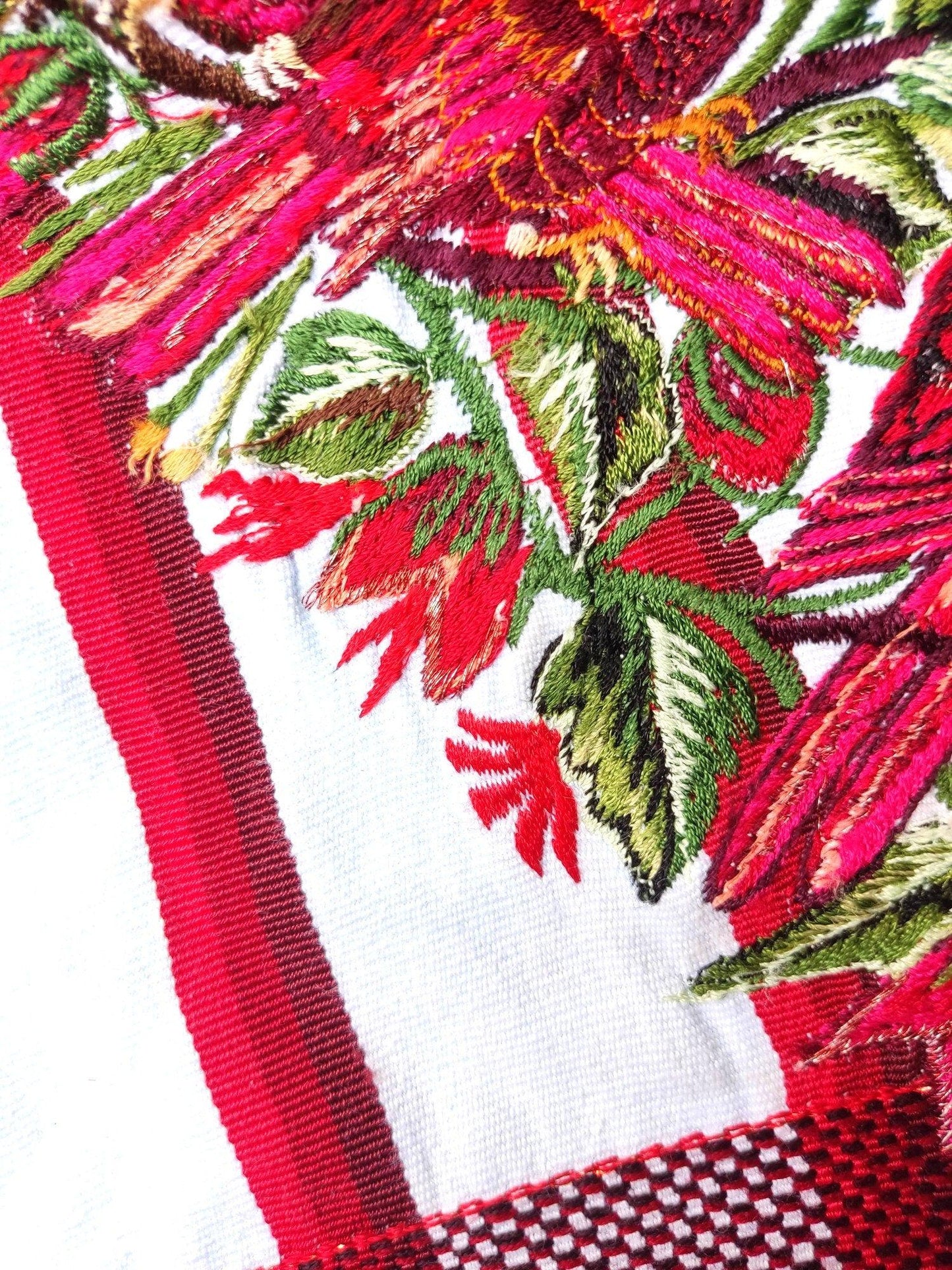 Vintage Handmade EMBROIDERED Birds SANTIAGO Atitlan Huipil Cotton Wall Decor Tapestry