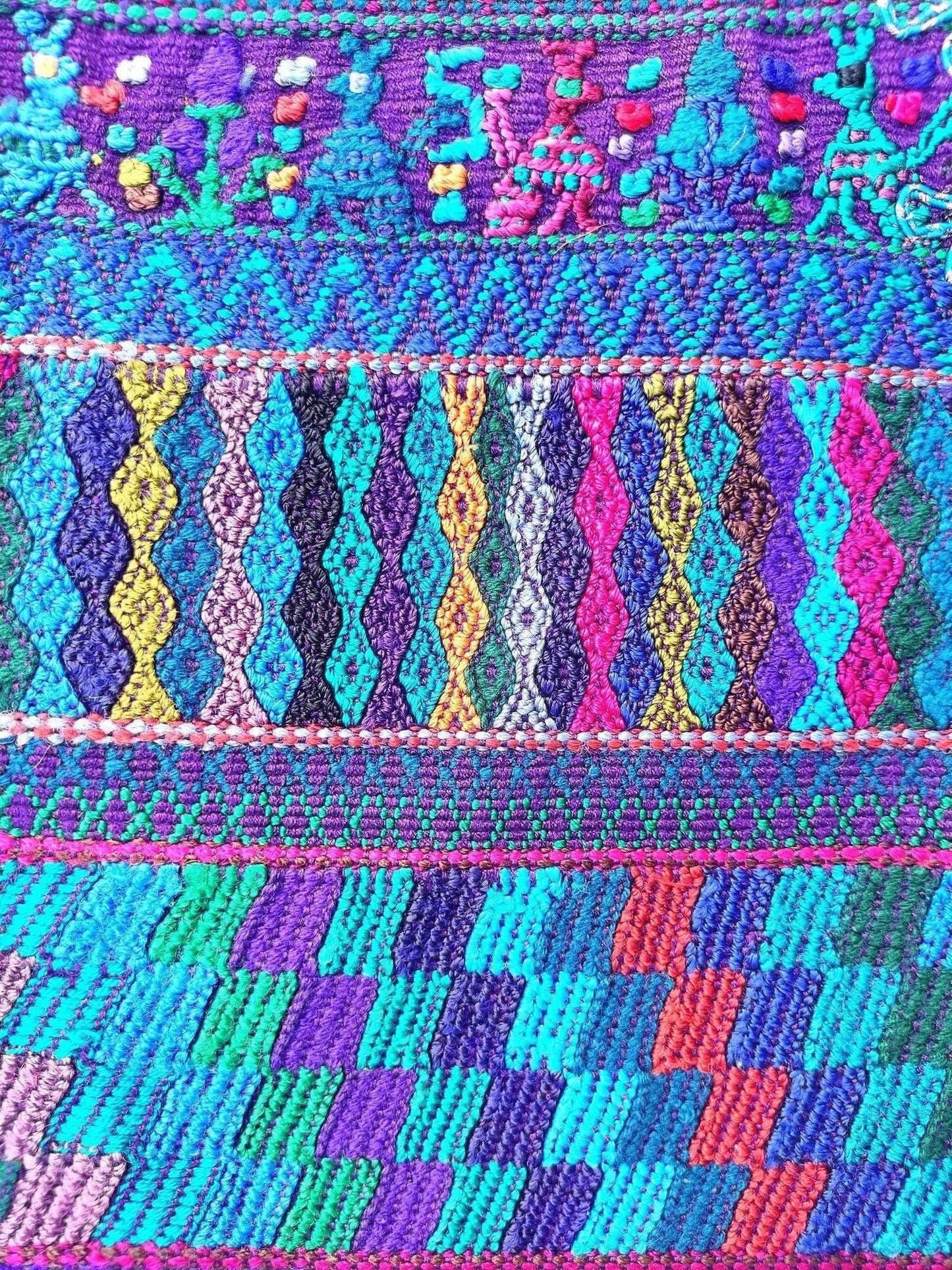Vintage San Antonio Palopo Huipil Embroidery Geometric Pattern Cotton TAPESTRY And BLOUSE - Home Wall Decor Floral Wall Hanging Blouse