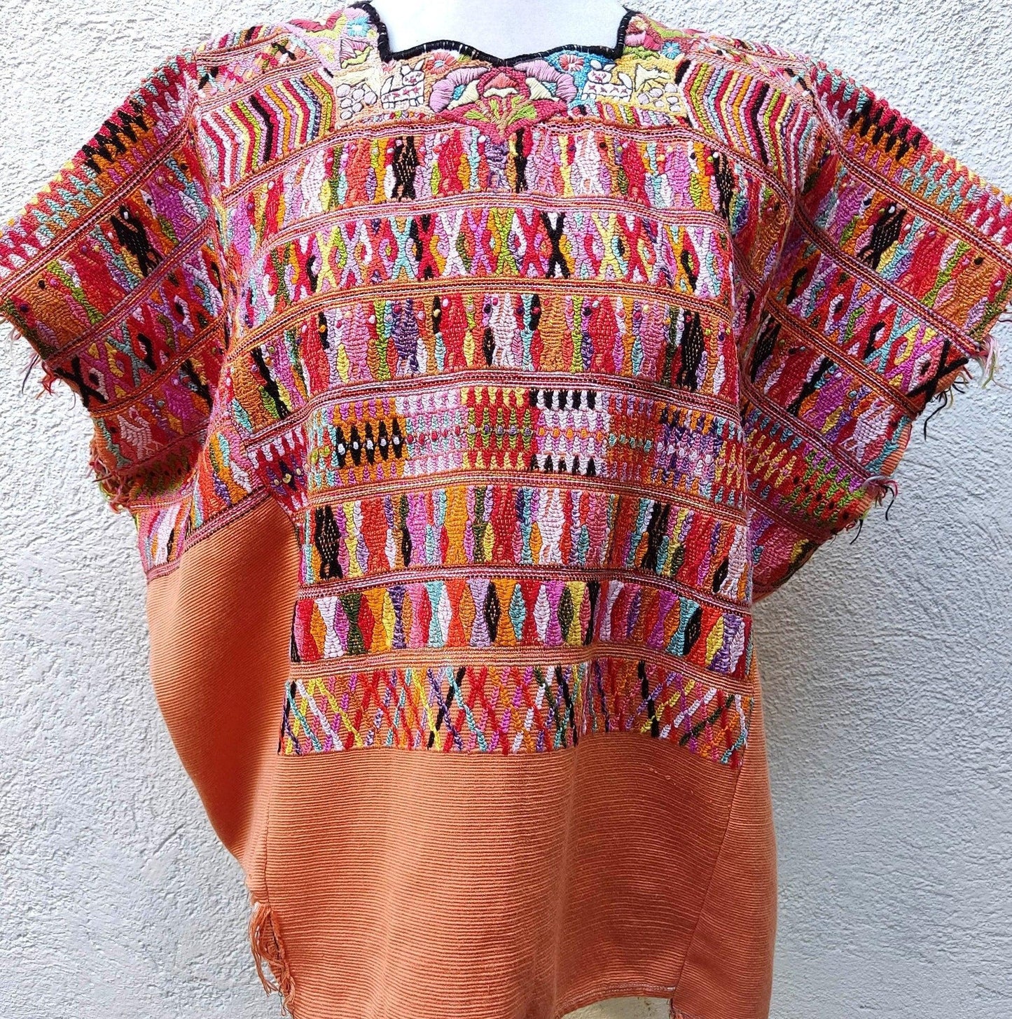 Vintage San Juan Cotzal Huipil Embroidery BIRDS Cotton TAPESTRY And BLOUSE - Home Wall Decor Geometric Wall Hanging Blouse