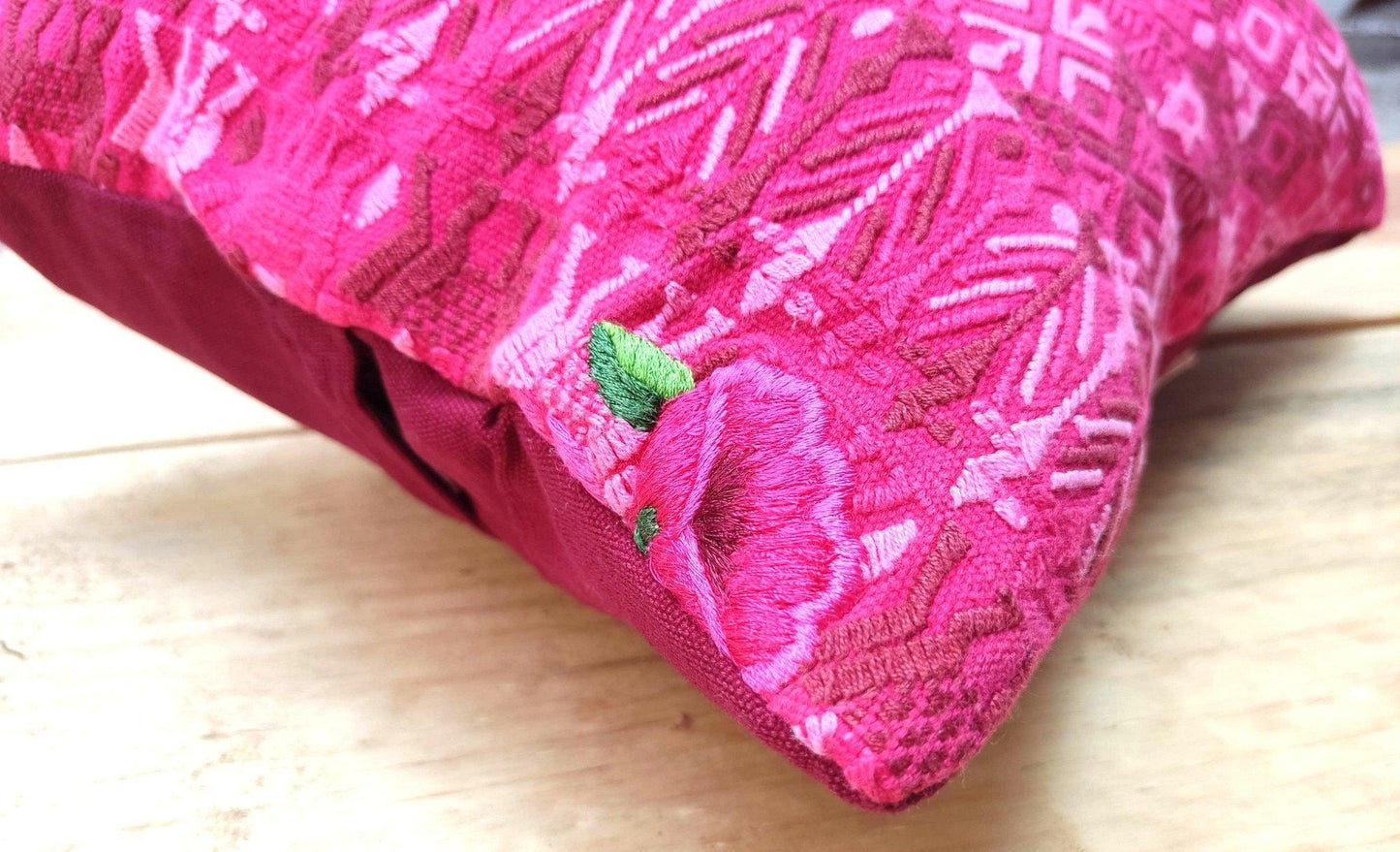 Guatemalan Upcycled Pillow Cover / Ethnic TACTIC COBAN Cushion Case / 12x16 inches
