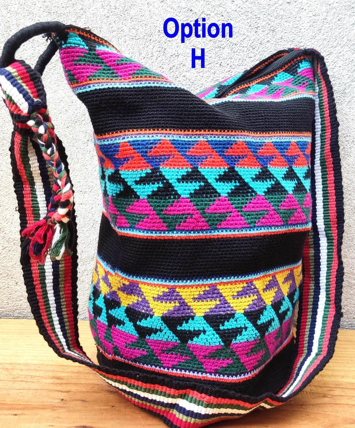Guatemalan handmade cotton crocheted crossbody tote bag