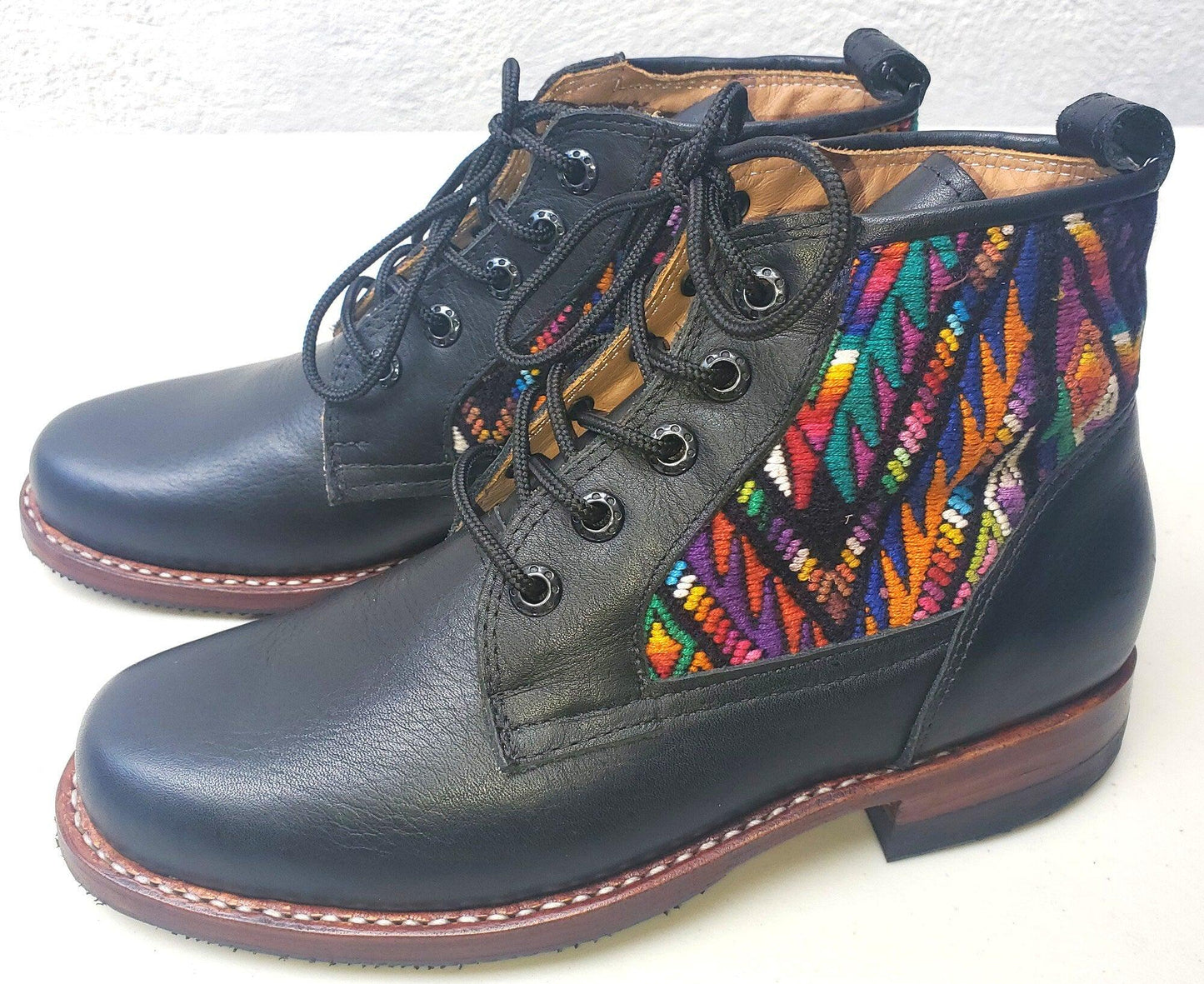 Women Leather Shoes, Lace Shoes, Guatemala,