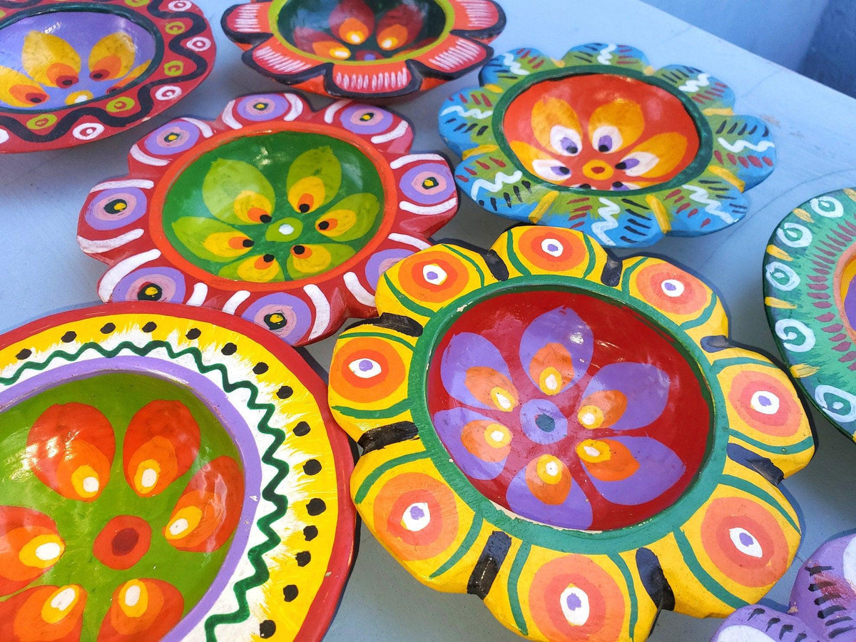 Hand-Painted Pinewood mini tray / dish Guatemala