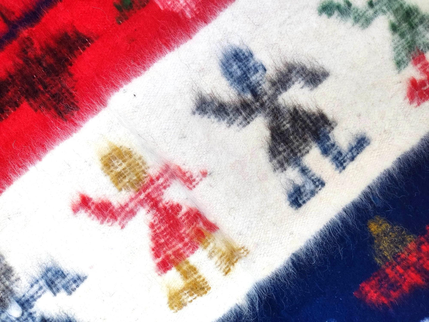 Organic PONCHO Wool GUATEMALAN BLANKET For Winter Season -Traditional Blanket Made In Momostenango