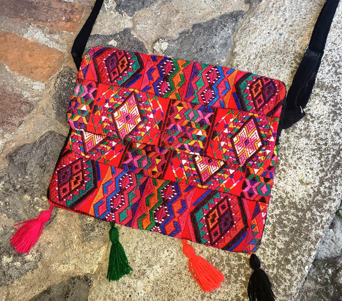 Guatemalan Huipil Crossbody PURSE, Handcrafted Upcycled Traditional Fabric, CHICHICASTENANGO Purse