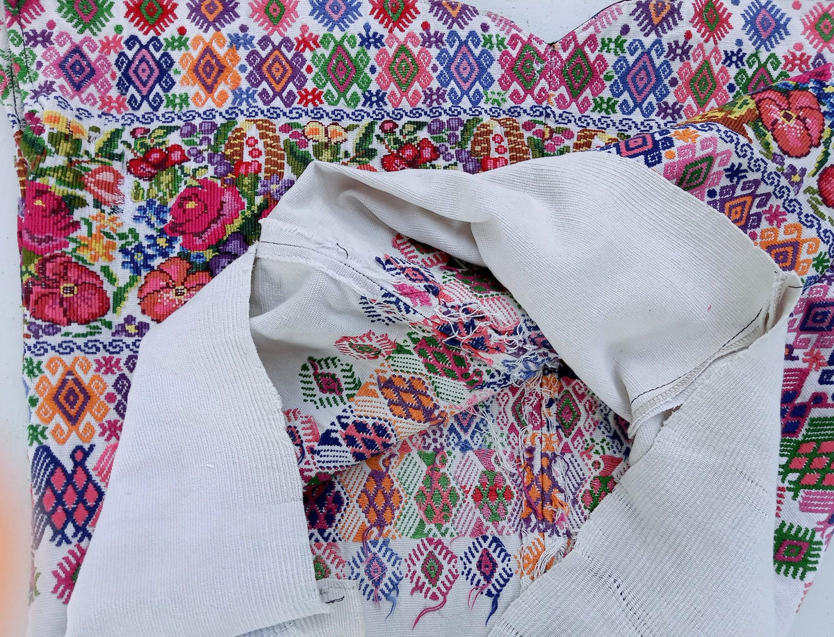 Unique Handmade Weaved WHITE Cotton Huipil, "Mayan Floral and BIRDS" Style, TECPAN Tunique