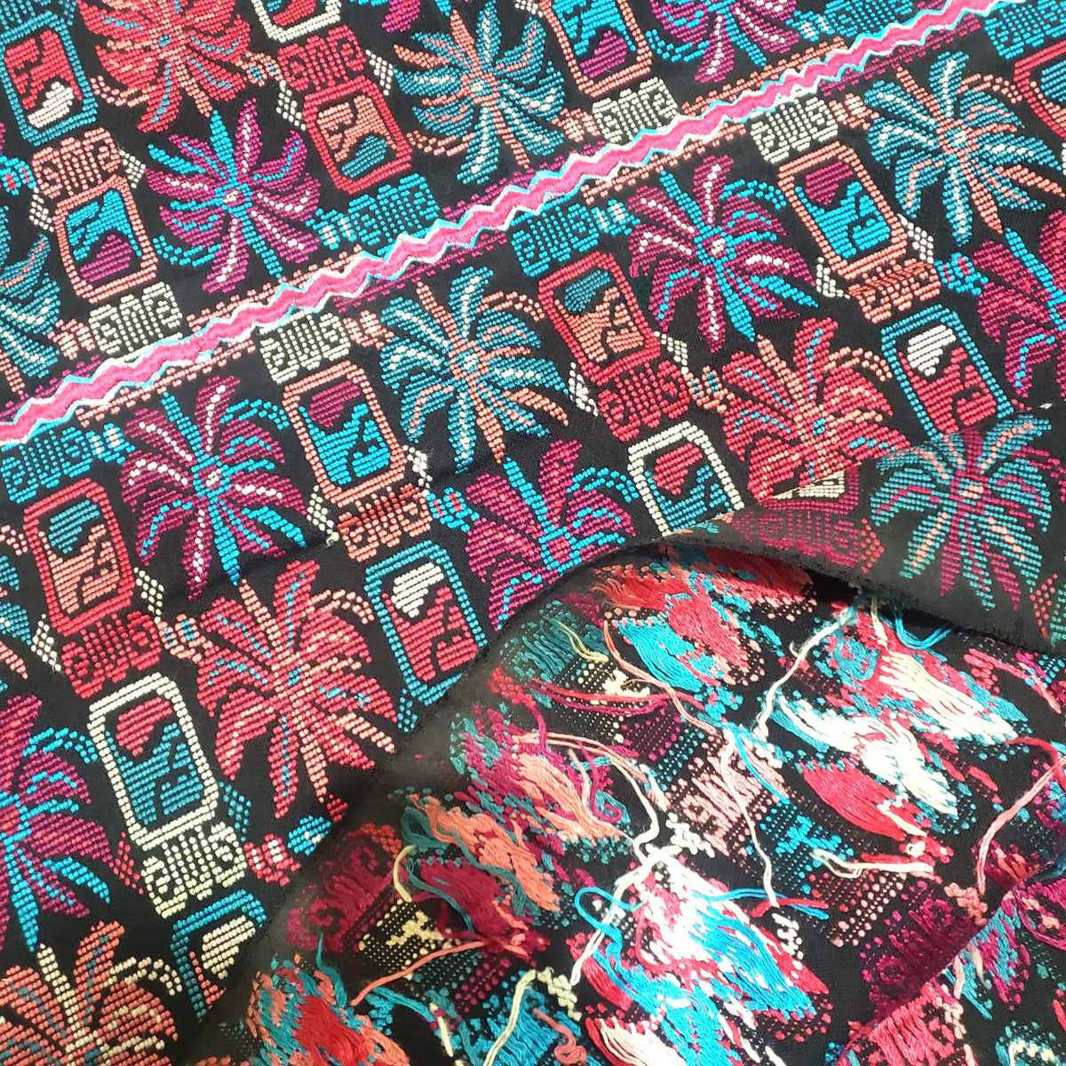 Handmade Guatemala Cotton Fabric: ZUNIL Corte, Mayan STONES Pattern Textil, Fabric Per Yard