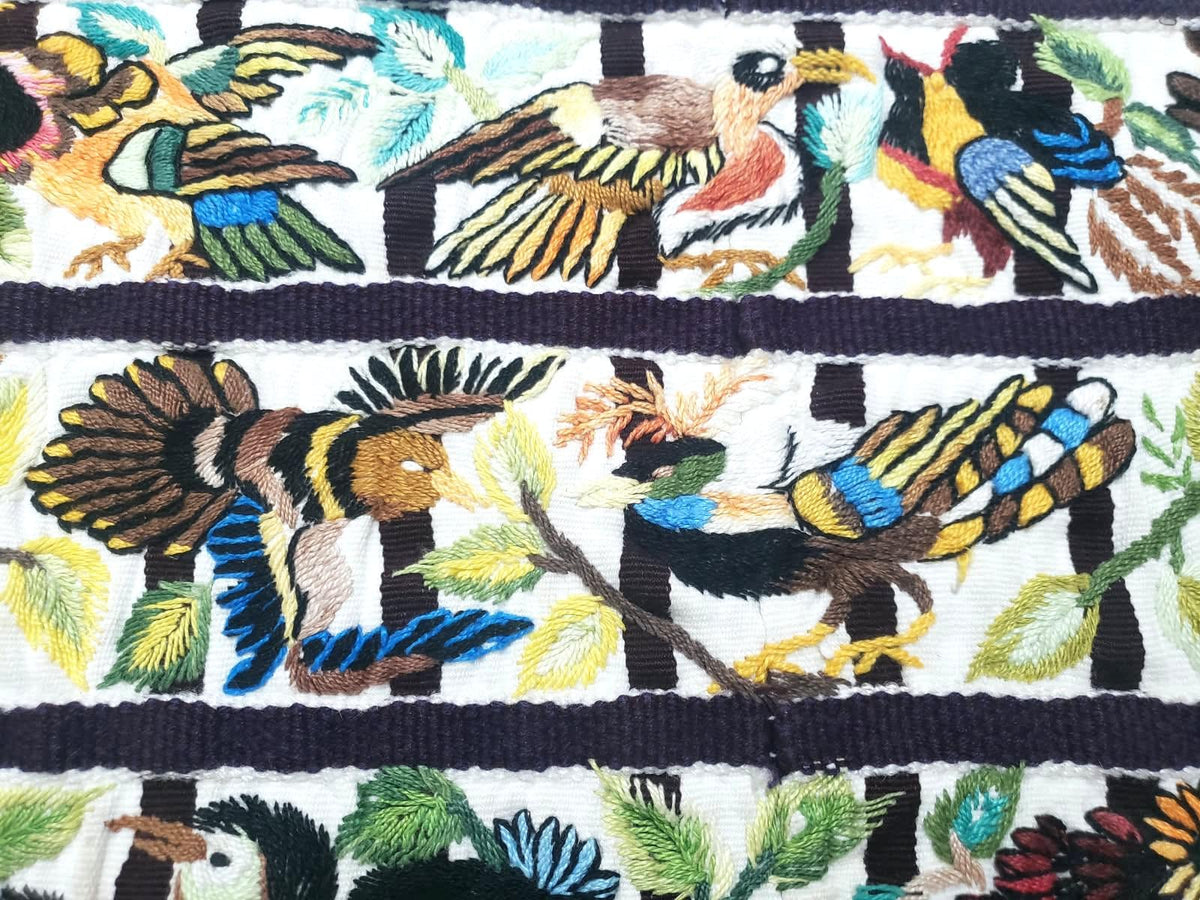 Handmade White EMBROIDERED Guatemalan Santiago Atitlan COTTON WALL "Mayan Bird Family" Tapestry