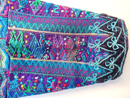 Vintage San Antonio Palopo Huipil Embroidery Geometric Pattern Cotton TAPESTRY And BLOUSE - Home Wall Decor Floral Wall Hanging Blouse