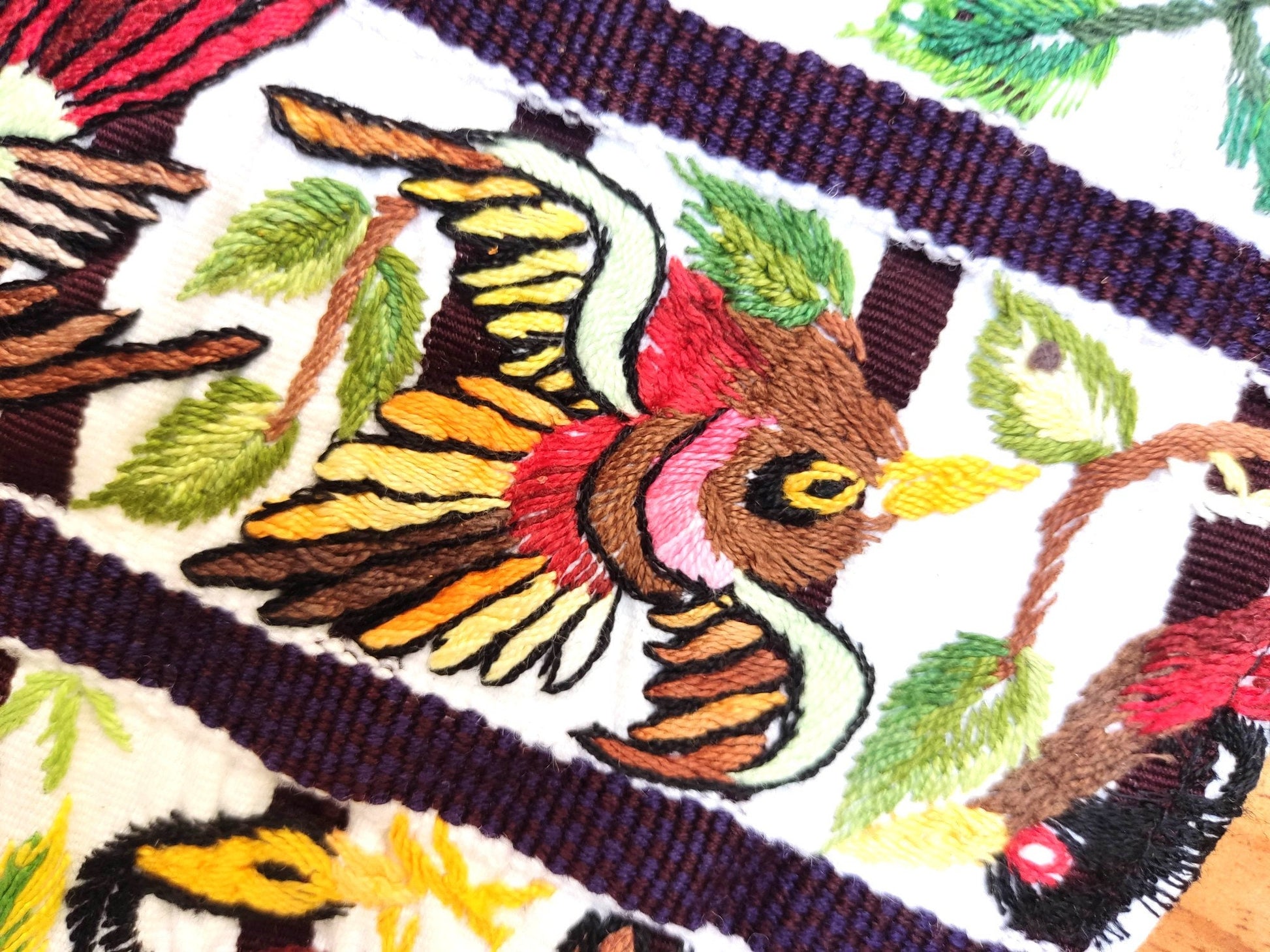 Handmade White EMBROIDERED Guatemalan Santiago Atitlan COTTON WALL "Mayan Bird Family" Tapestry