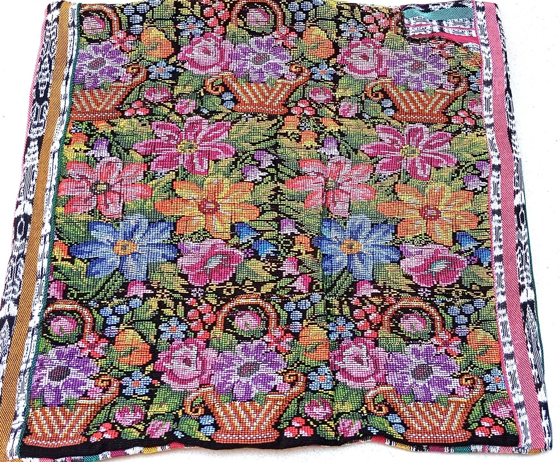 Cotton Guatemala hand pillow cover -Comalapa Huipil- 14x18 16x16 17x17 18x18