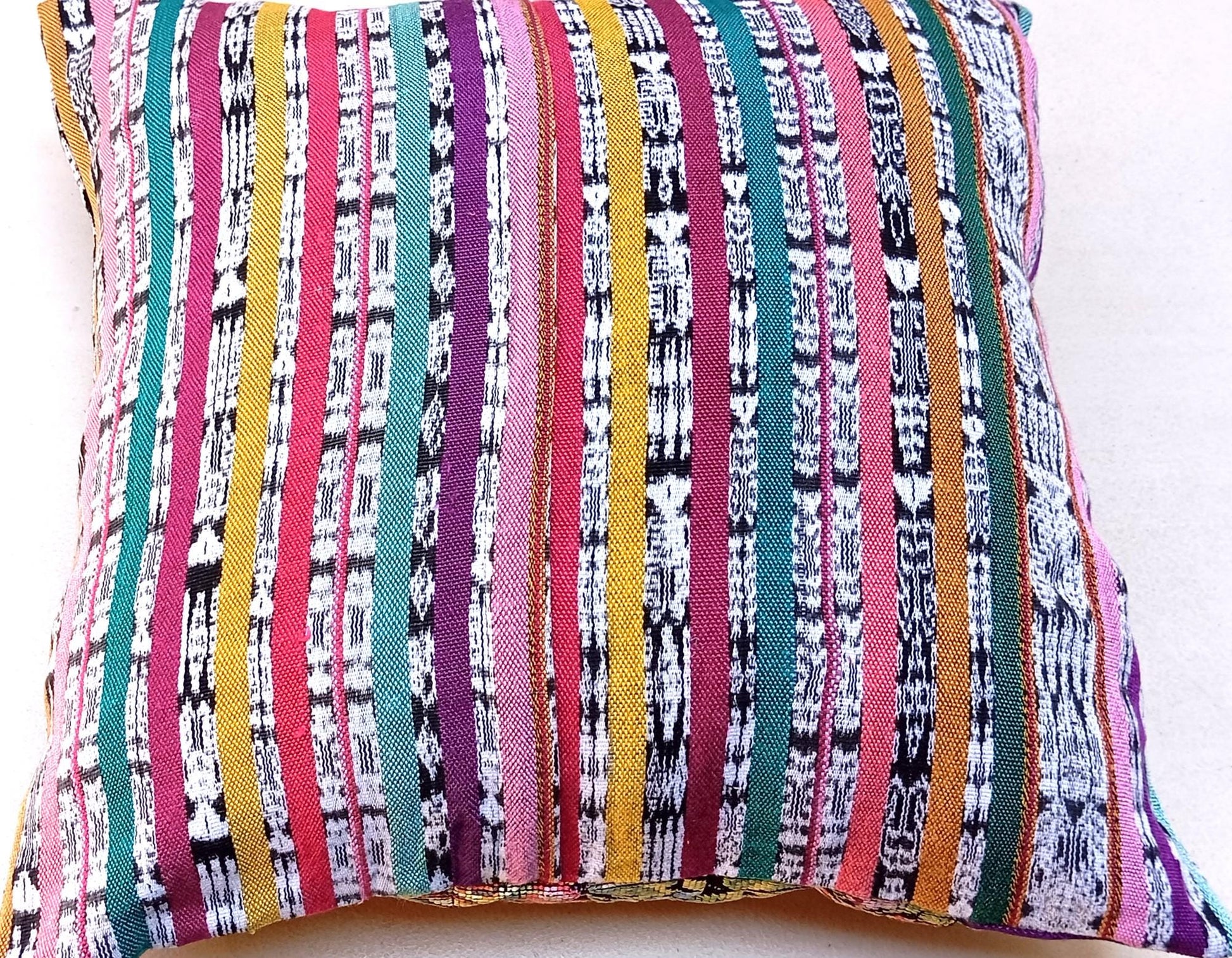 Cotton Guatemala hand pillow cover -Comalapa Huipil- 14x18 16x16 17x17 18x18