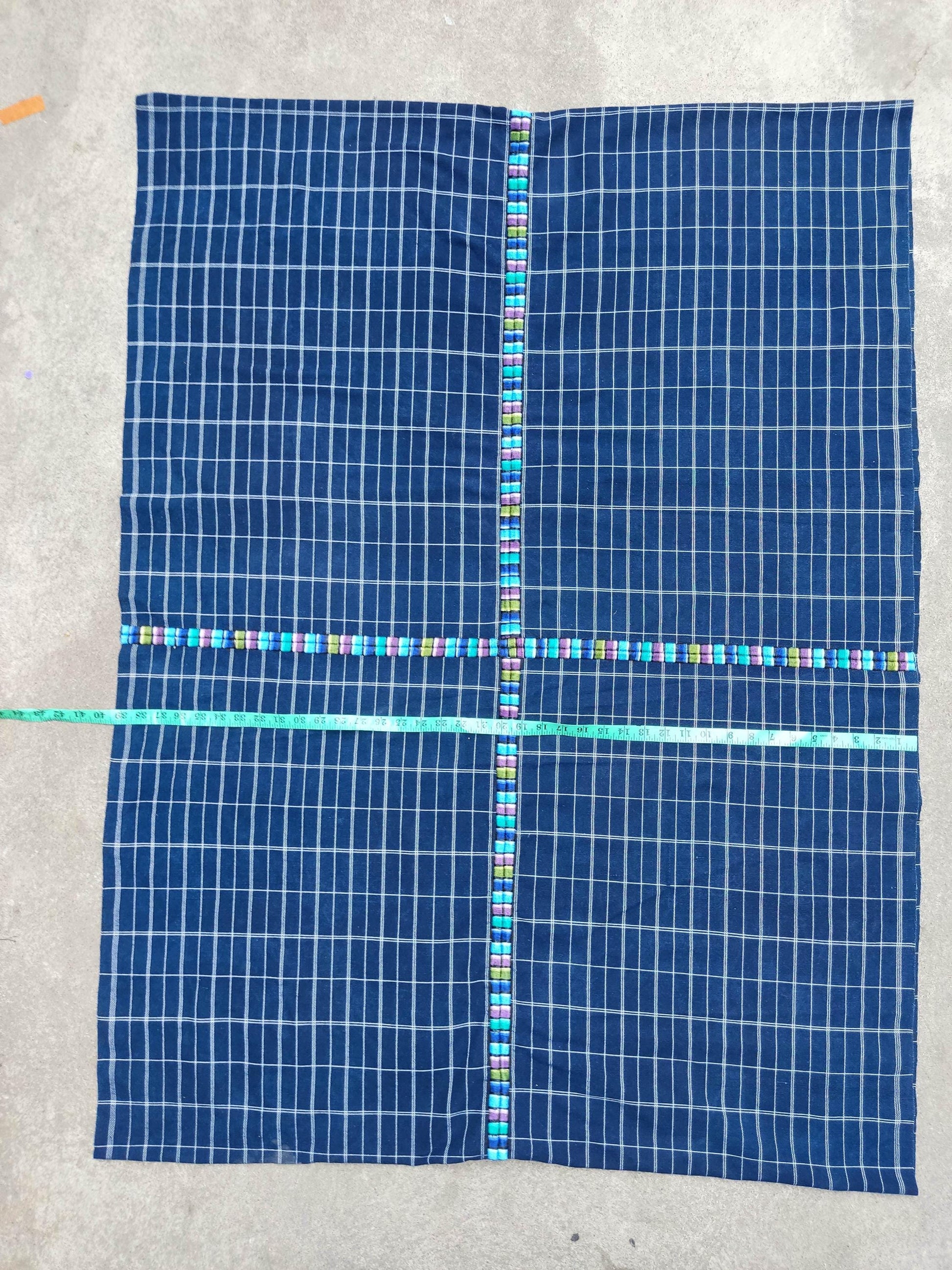 GUATEMALAN Santa Maria De Jesus Cotton Grid Corte FABRIC Per Yard - Vintage Embroidered Hand Woven Fabric