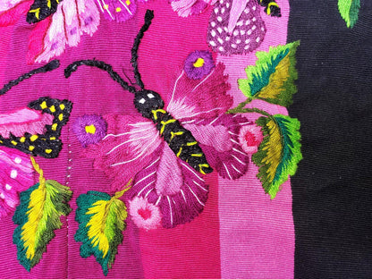 Vintage Santiago Atitlan Huipil Embroidery BIRDS Cotton TAPESTRY And BLOUSE - Home Wall Decor Floral Wall Hanging Blouse