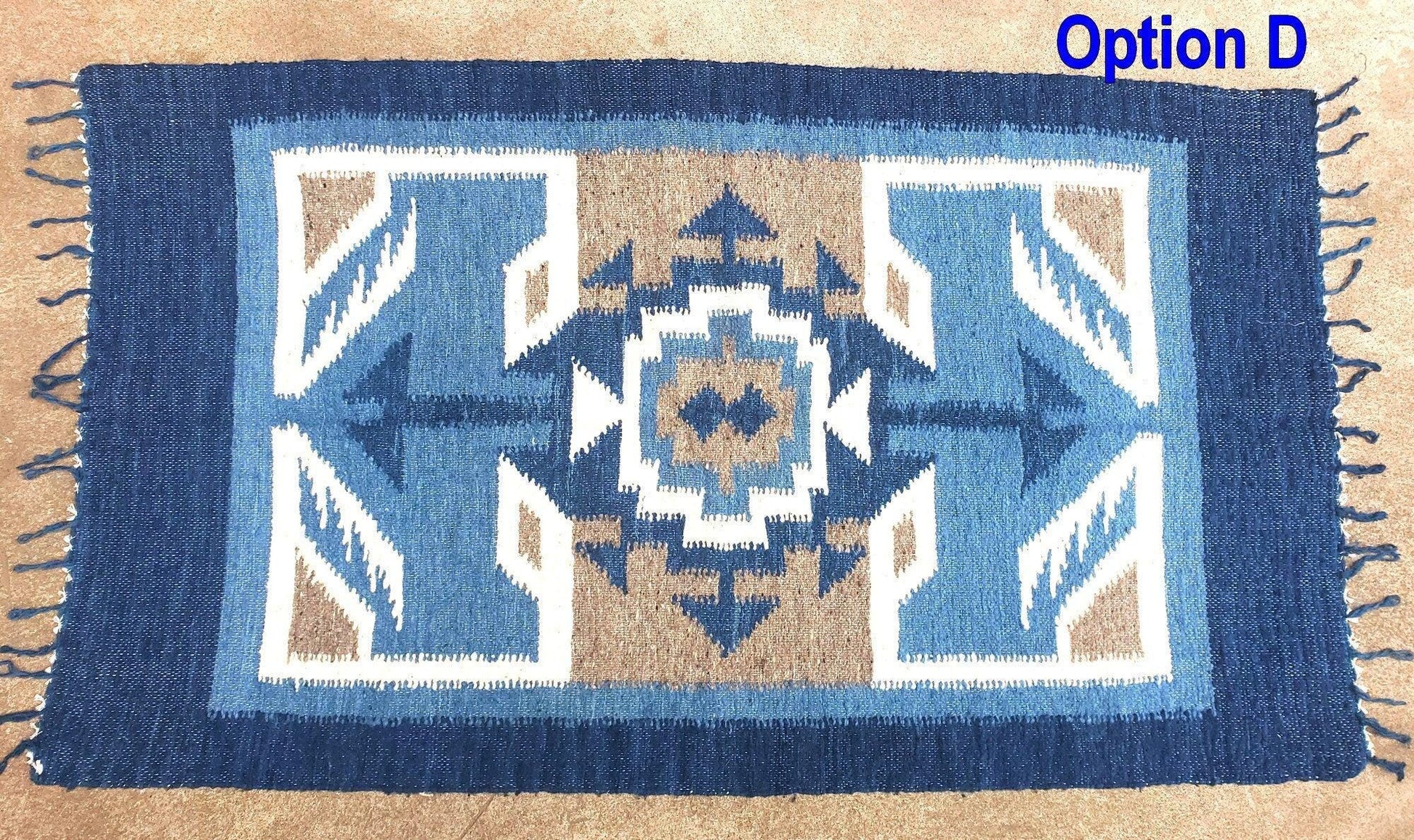 Handwoven WOOL RUG made in MOMOSTENANGO Guatemala / Geometric pattern