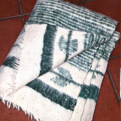 Guatemalan WOOL Woven Blanket Made in MOMOSTENANGO - Poncho