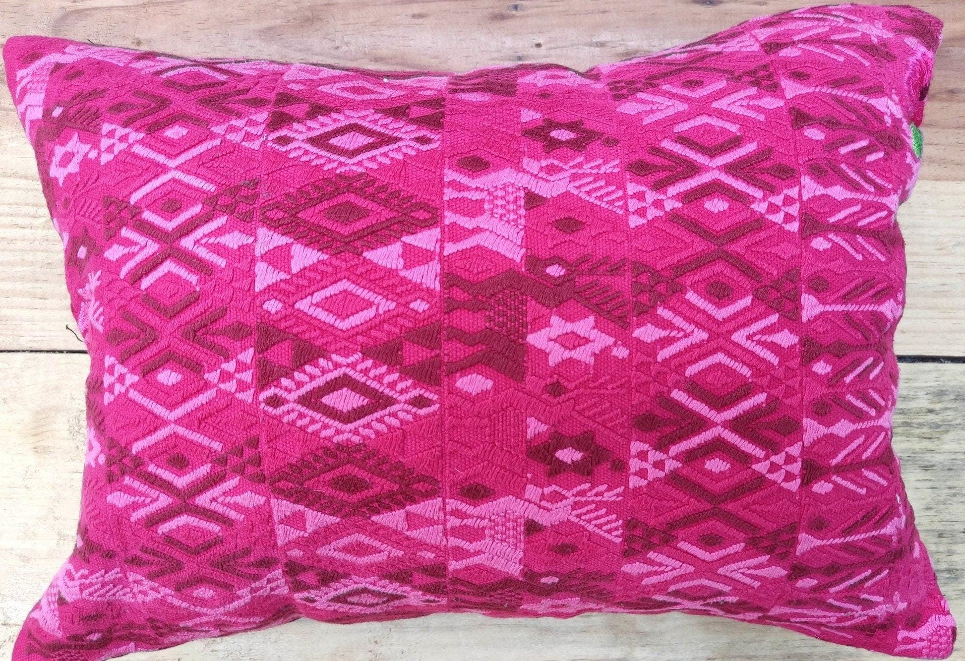 Guatemalan Upcycled Pillow Cover / Ethnic TACTIC COBAN Cushion Case / 12x16 inches