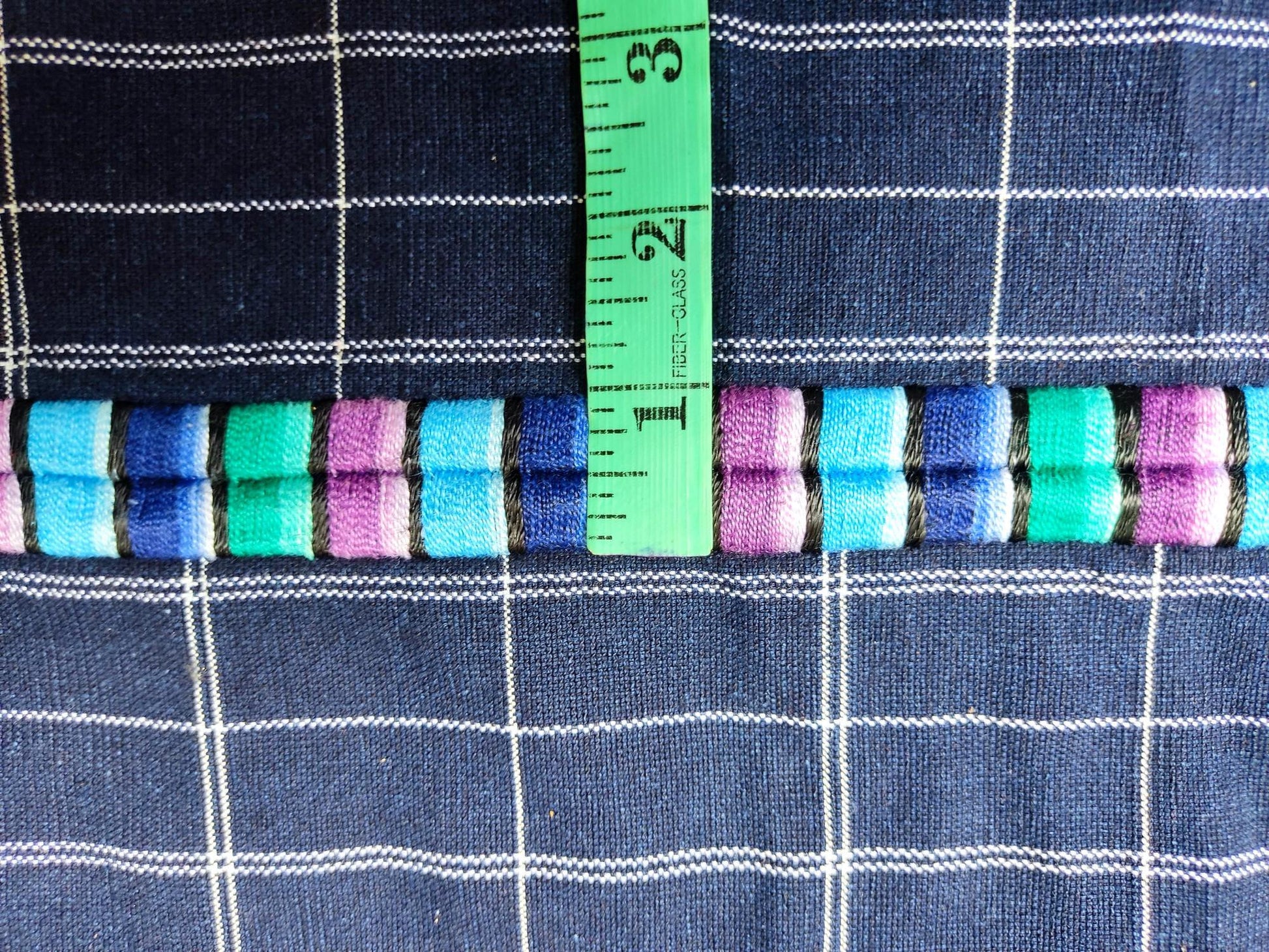 GUATEMALAN Santa Maria De Jesus Cotton Grid Corte FABRIC Per Yard - Vintage Embroidered Hand Woven Fabric
