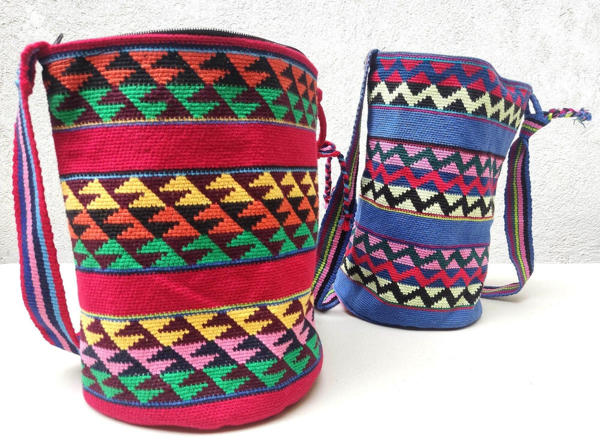 Guatemalan handmade cotton crocheted crossbody tote bag