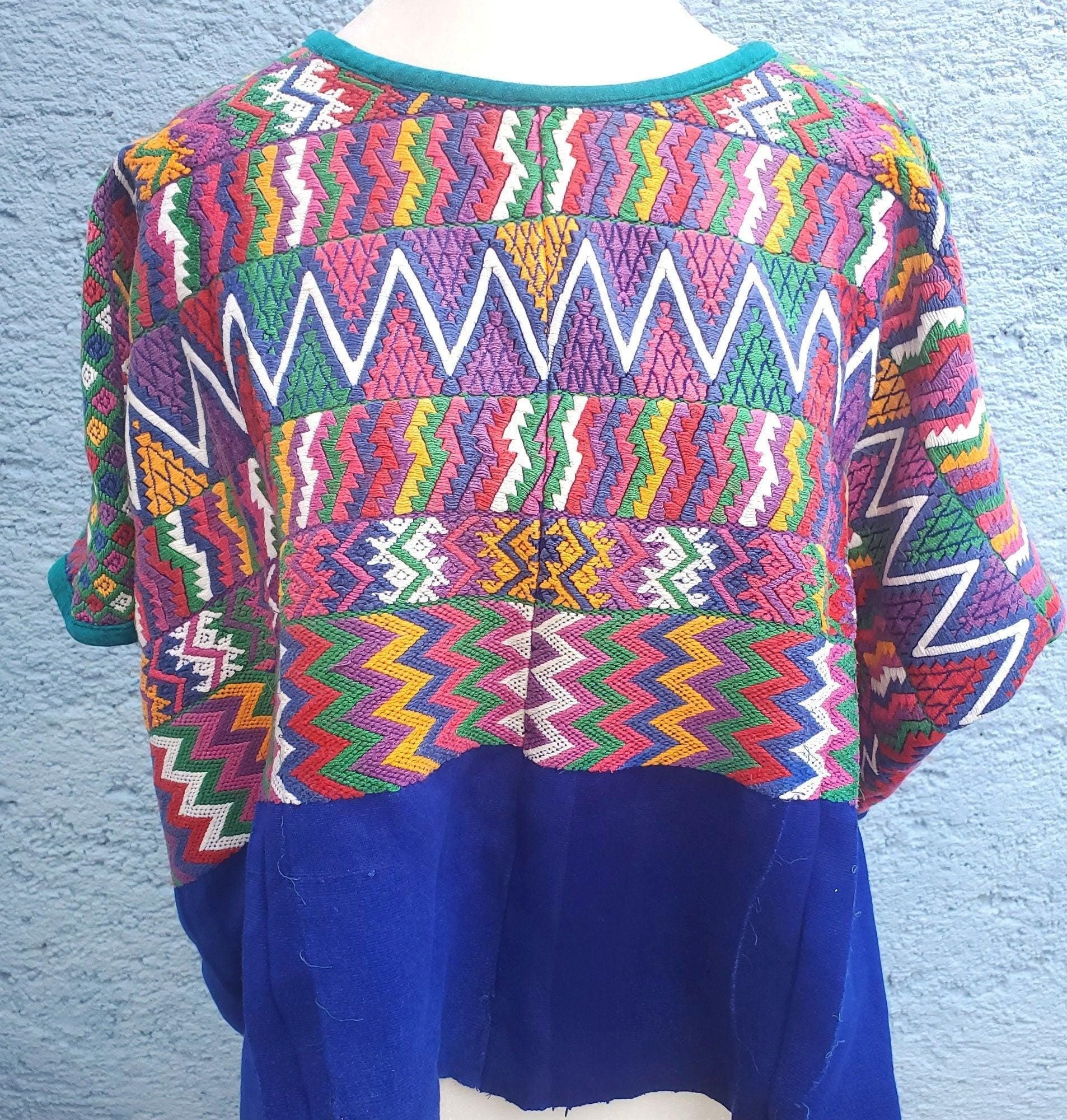 Vintage Guatemalan unique handmade weaved cotton -San Pedro Sacatepéquez huipil-
