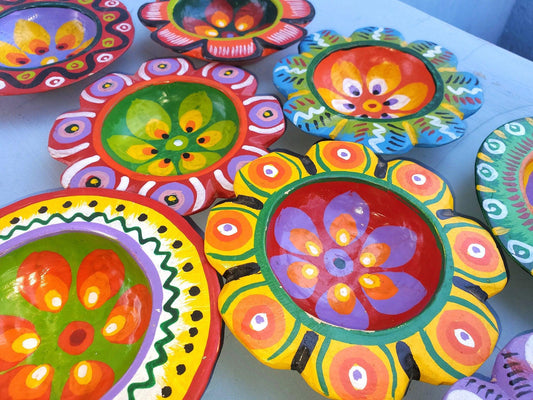 Hand-Painted Pinewood mini tray / dish Guatemala