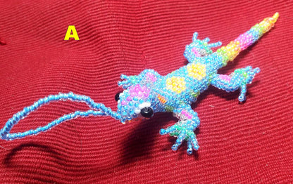 BEADED LIZARD Hanging ORNAMENT Gift For Animal Lovers - Czech Glass Seed Beads And Nylon Thread