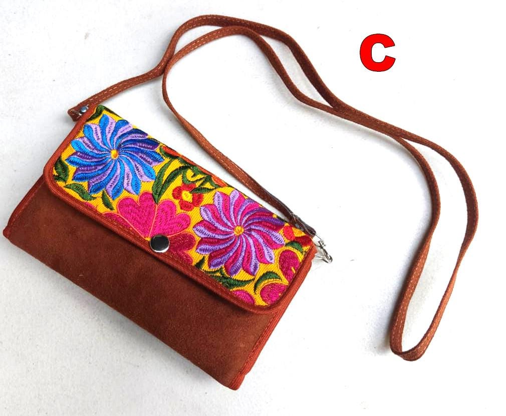 Guatemalan Huipil Crossbody PURSE, Handcrafted Upcycled Traditional Fabric, CHICHICASTENANGO Shoulder Purse NO Leather