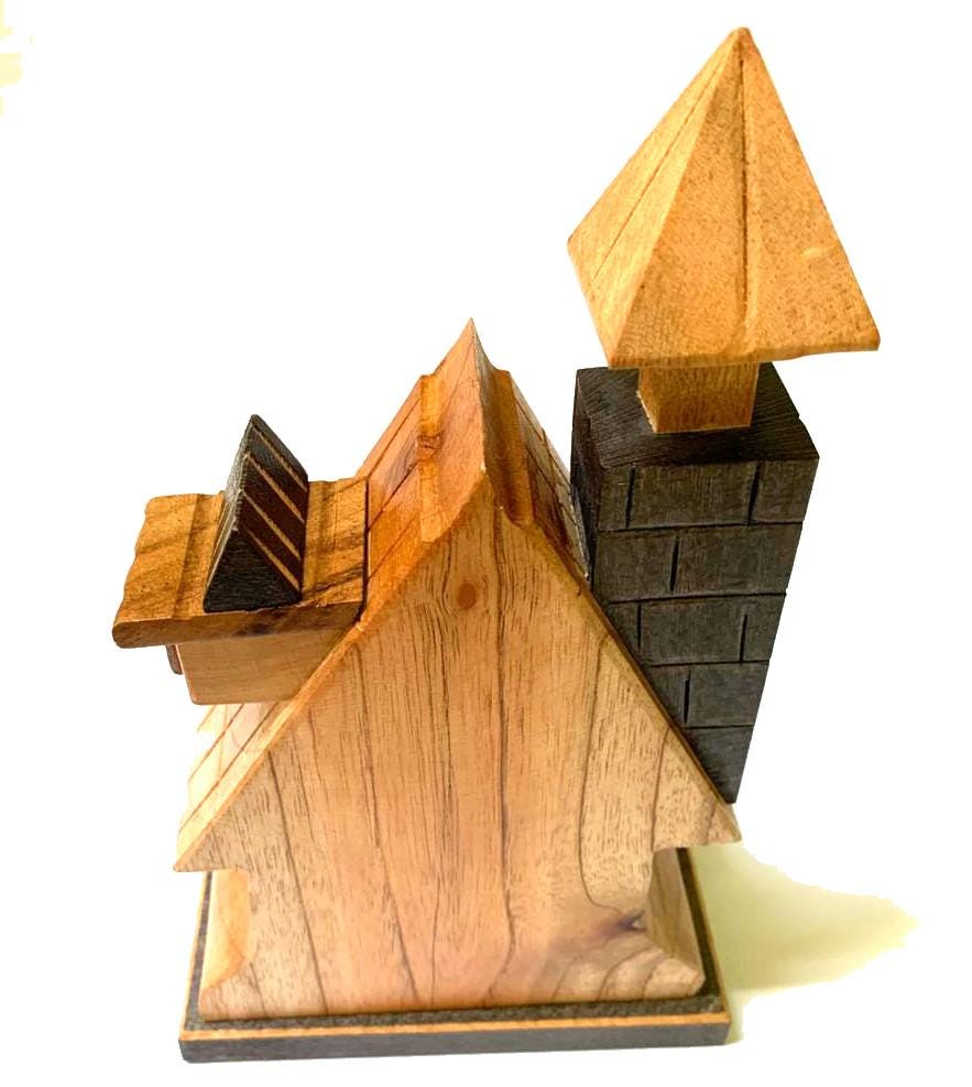 Hand Carved Pinewood Rustic House from Guatemala Made in NAHUALA