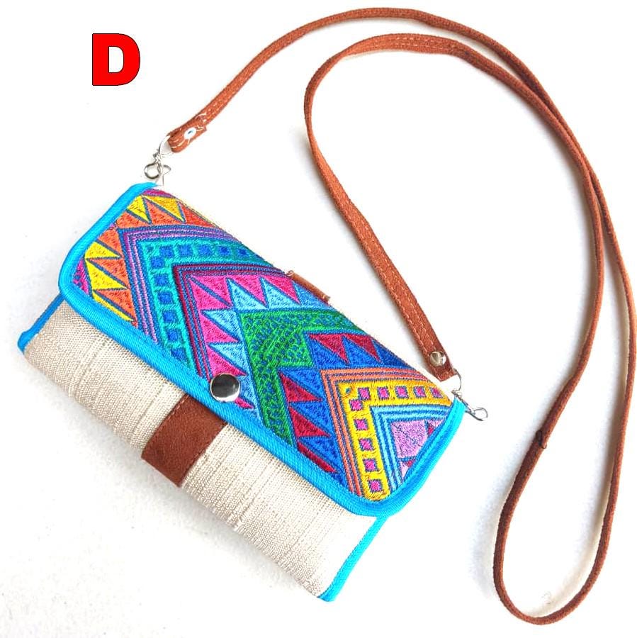 Guatemalan Huipil Crossbody PURSE, Handcrafted Upcycled Traditional Fabric, CHICHICASTENANGO Shoulder Purse NO Leather