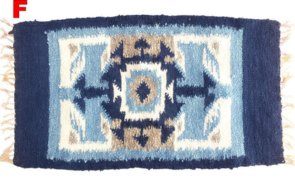 Handwoven WOOL RUG made in MOMOSTENANGO Guatemala / Geometric pattern