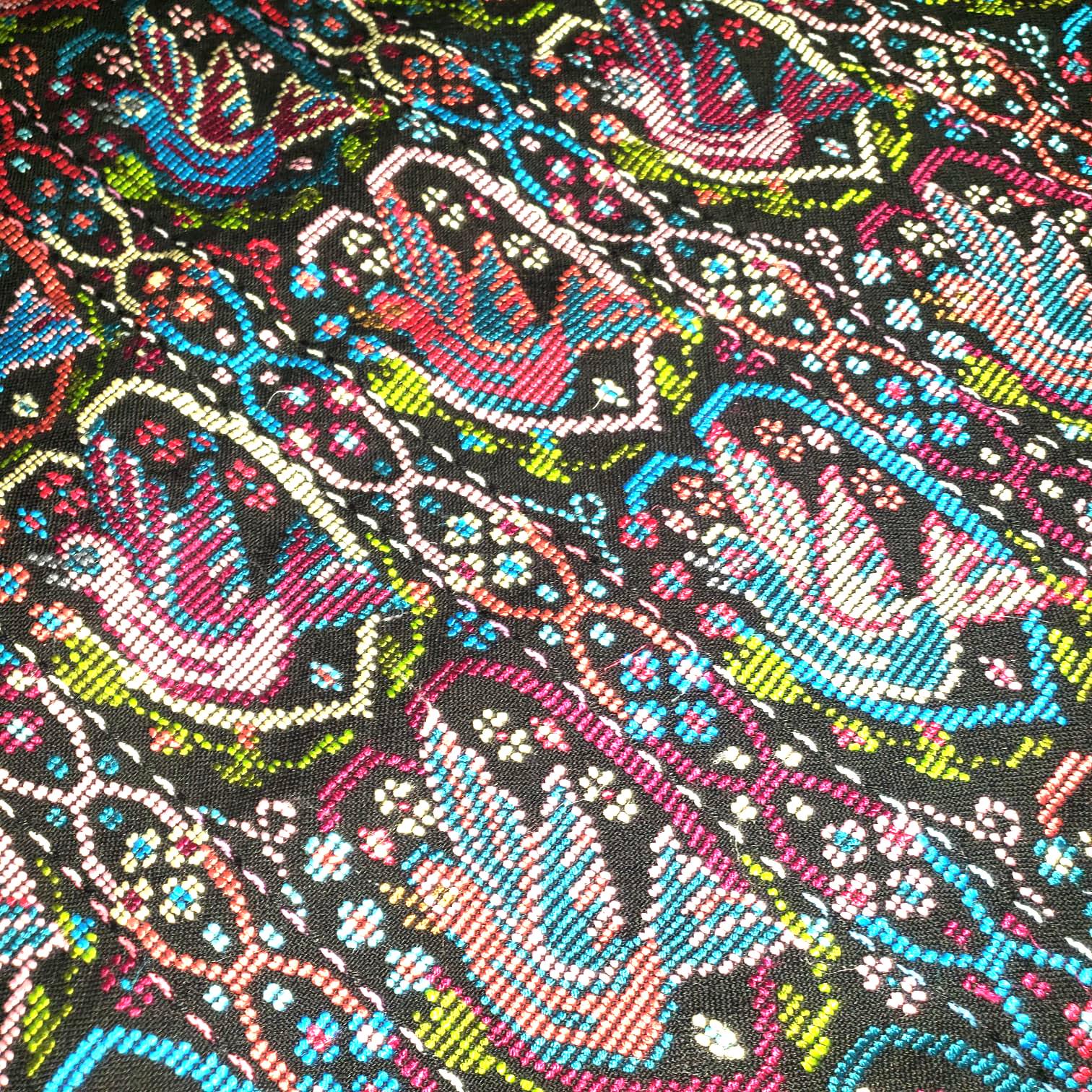 New Unique Guatemala Handmade Weaved Cotton Multicolor ZUNIL DOVES Corte -Fabric per Yard-