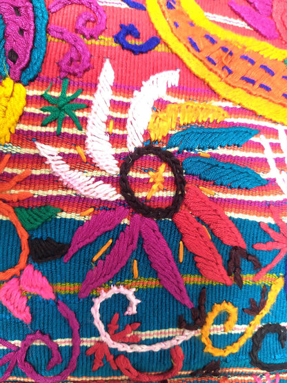 Guatemalan Hand-Embroidery Pillow, Green FUCHSIA COVER 18x18, Birds Embroidered case