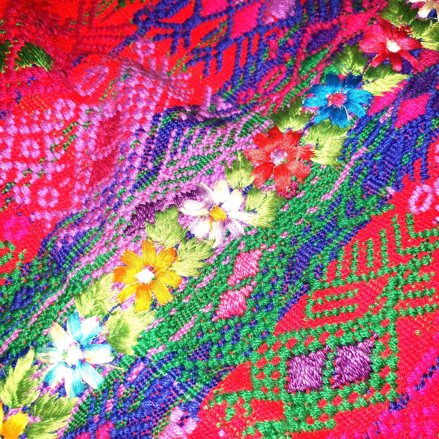 Guatemalan Purple ROOSTERS TSUTE- Tablecloth - Throw -Santo Domingo Xenacoj