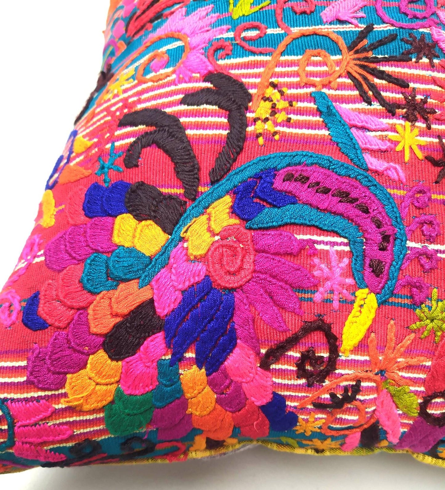 Guatemalan Hand-Embroidery Pillow, Green FUCHSIA COVER 18x18, Birds Embroidered case