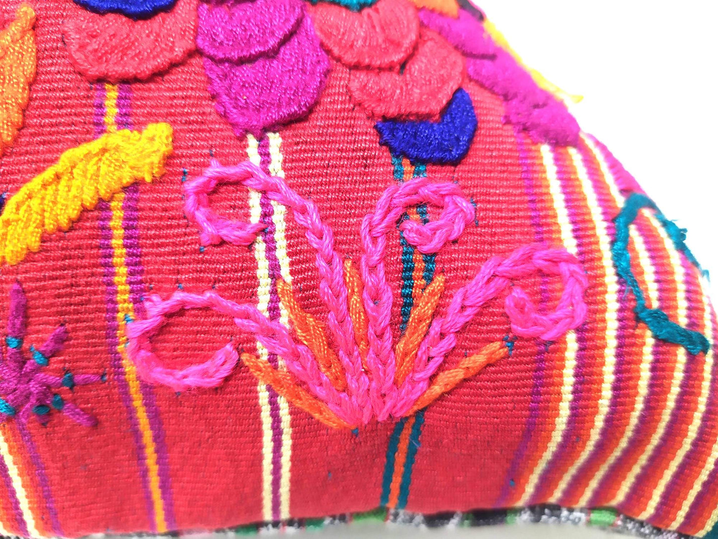 Guatemalan Hand-Embroidery Pillow, Green FUCHSIA COVER 18x18, Birds Embroidered case