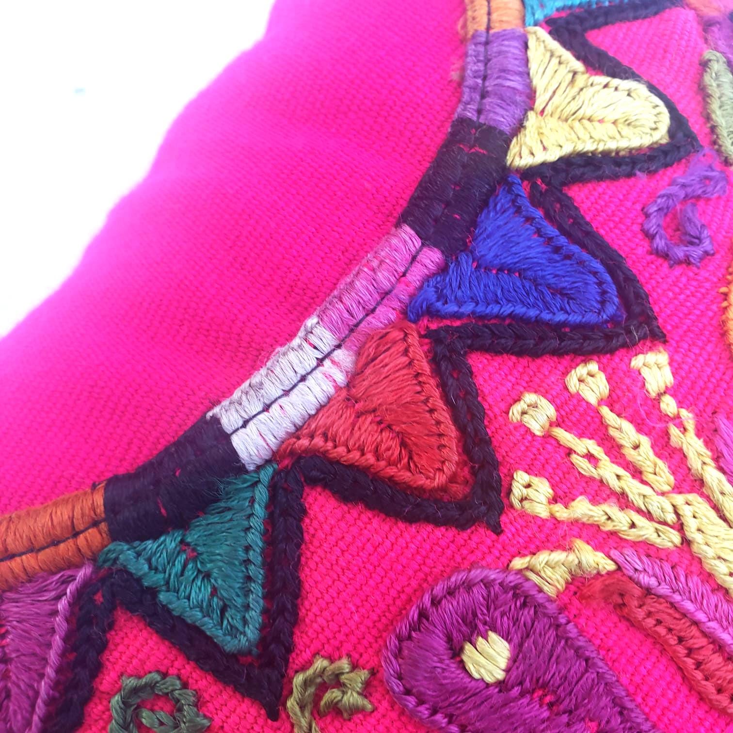 Guatemalan hand-embroidery - SANTIAGO ATITLAN - pillow cushion COVER 14x14